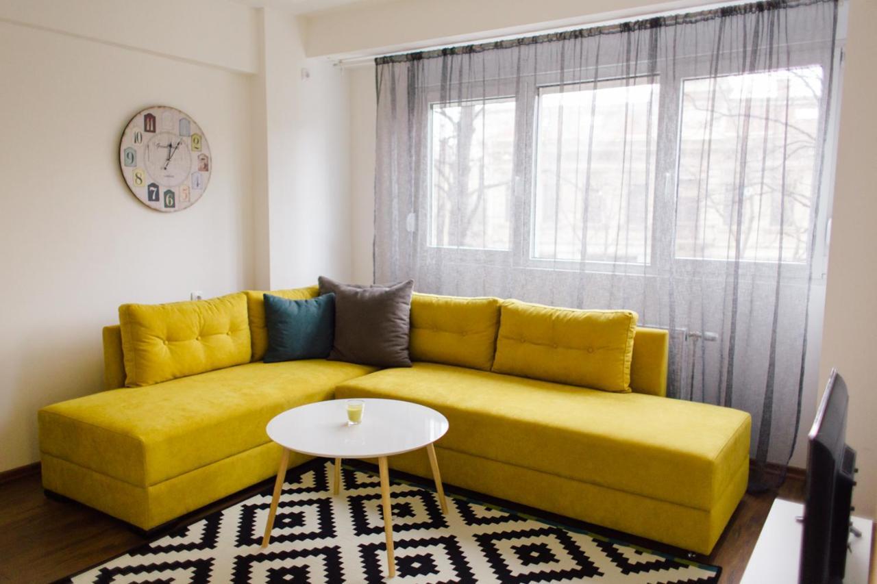 New Center Apartments Ni Dış mekan fotoğraf