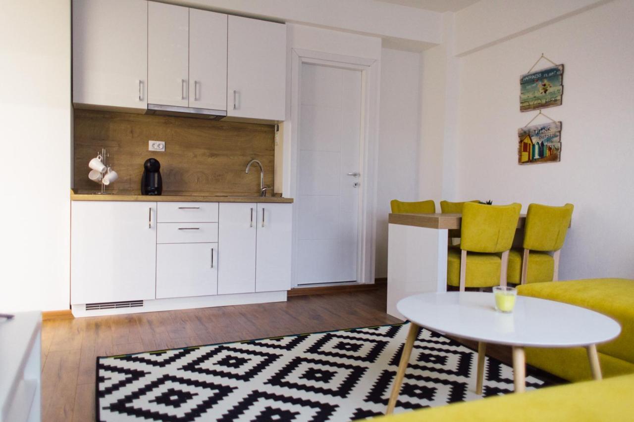 New Center Apartments Ni Dış mekan fotoğraf