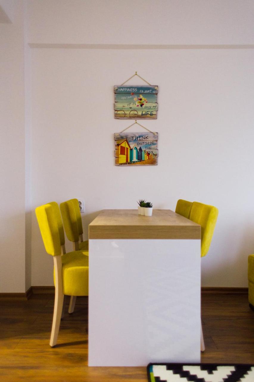 New Center Apartments Ni Dış mekan fotoğraf